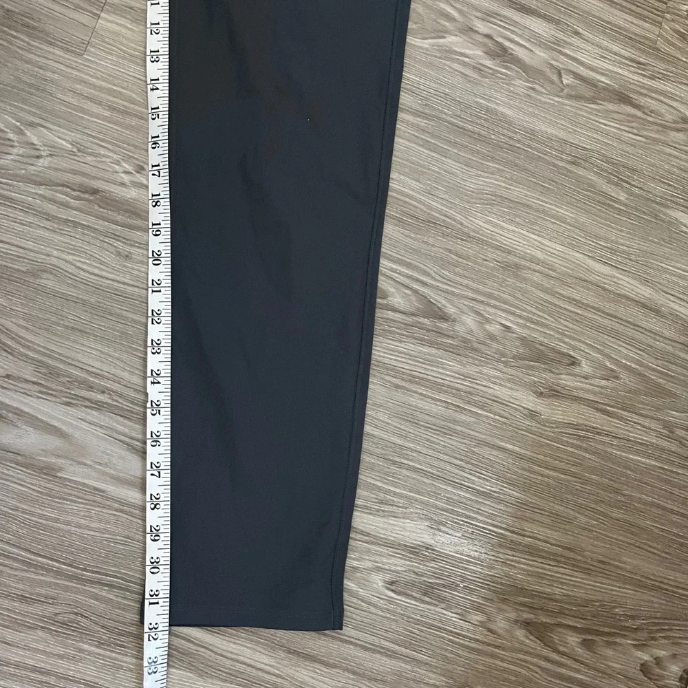 Vuori Aim Pant Charcoal Gray Technical Stretch Chino Trousers Mens 32 V430